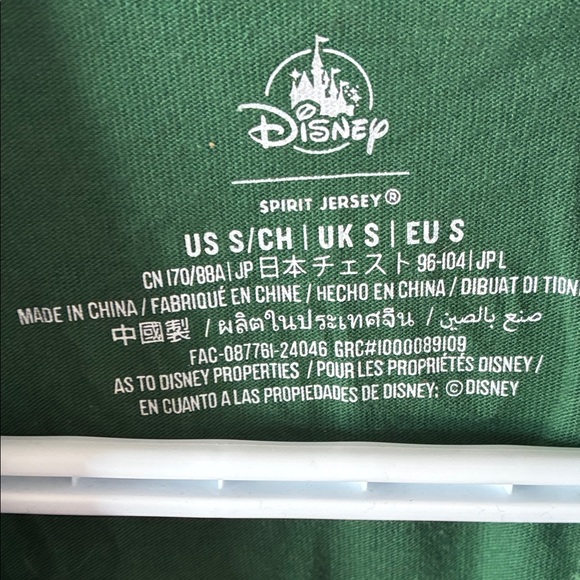 NWOT Disney Christmas Spirit Jersey, Size Small - Picture 4 of 5